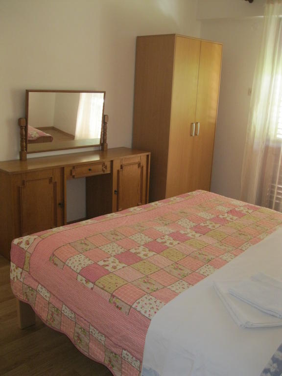 Apartments Dea ポレッチ エクステリア 写真