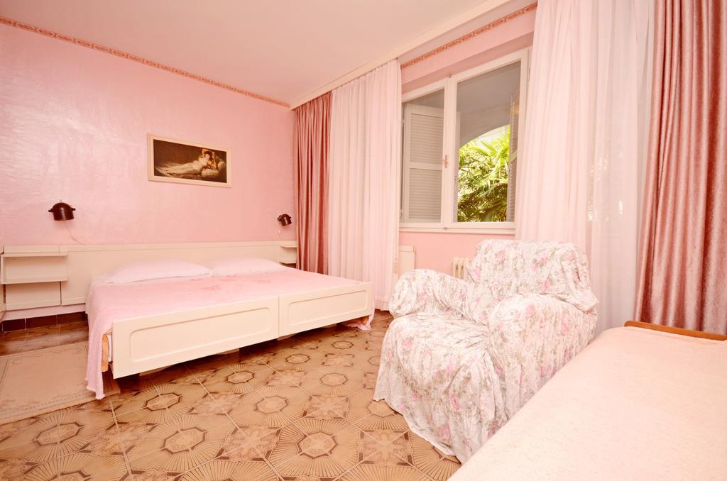 Apartments Dea ポレッチ エクステリア 写真