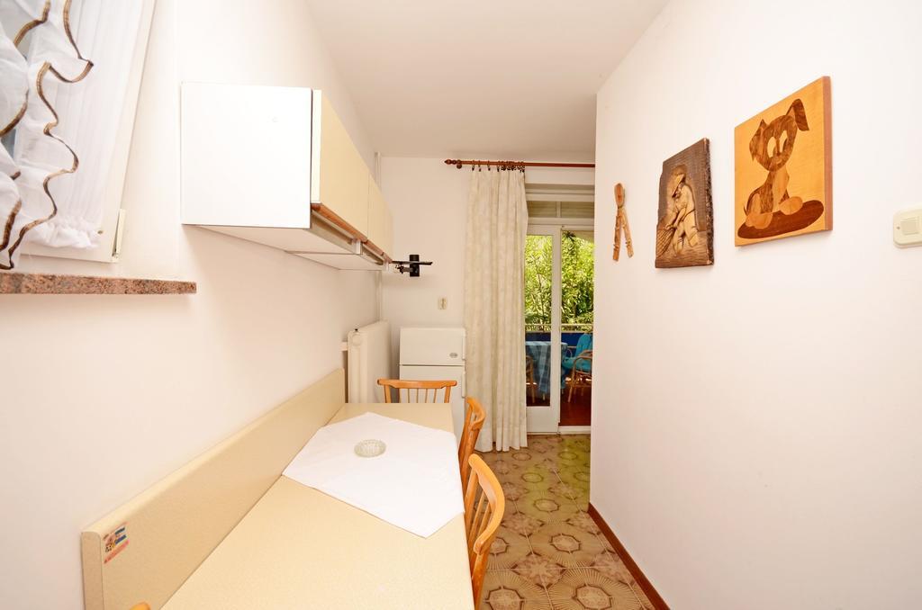 Apartments Dea ポレッチ エクステリア 写真